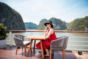 du thuyen vinh ha long